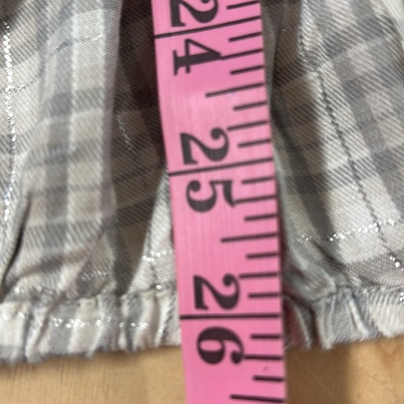 Lane Bryant Gray Plaid Women's Top.  Silver Colored Thread Throughout Size 20. - Picture 11 of 13